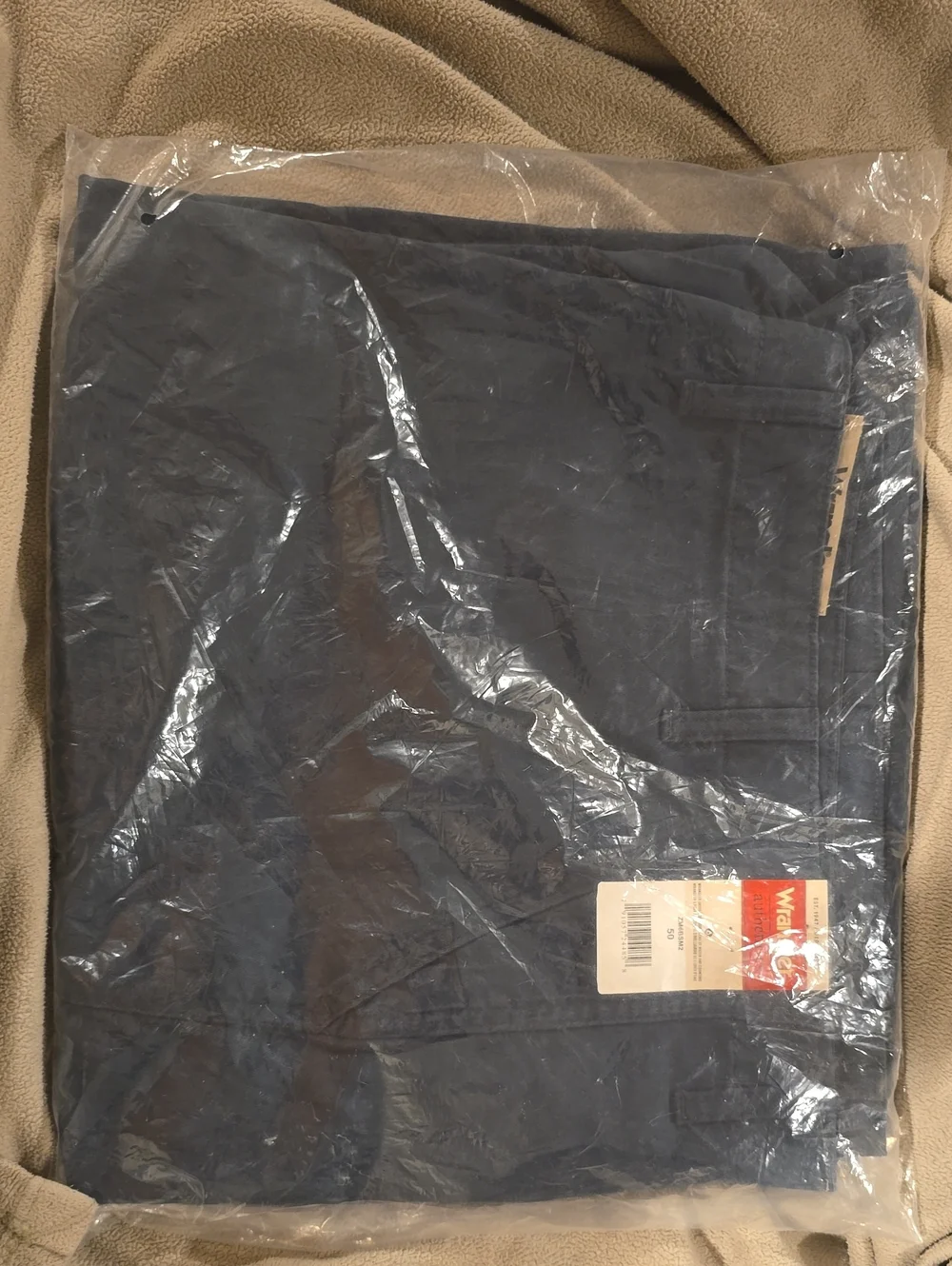 Wrangler Men's Dark Navy Chino Shorts Size 50